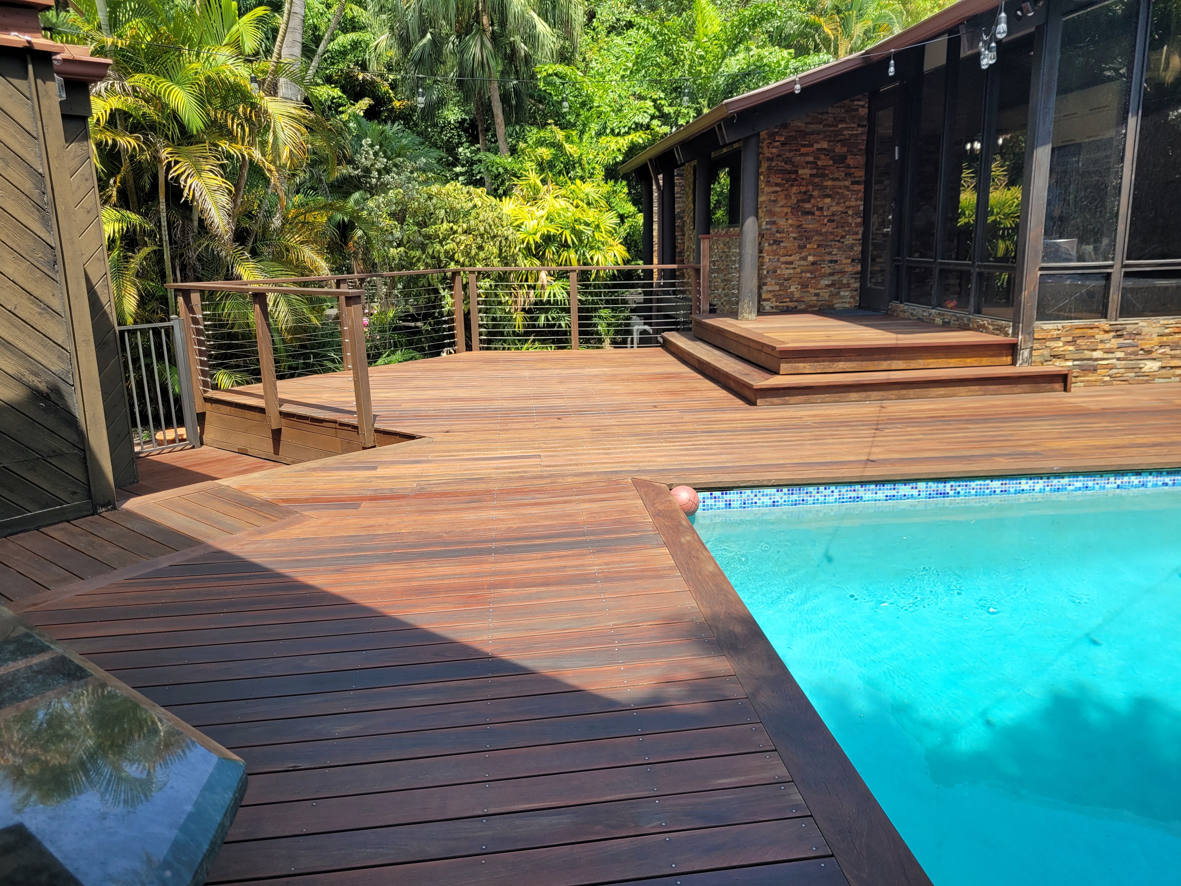 Deckmasters pergola construction